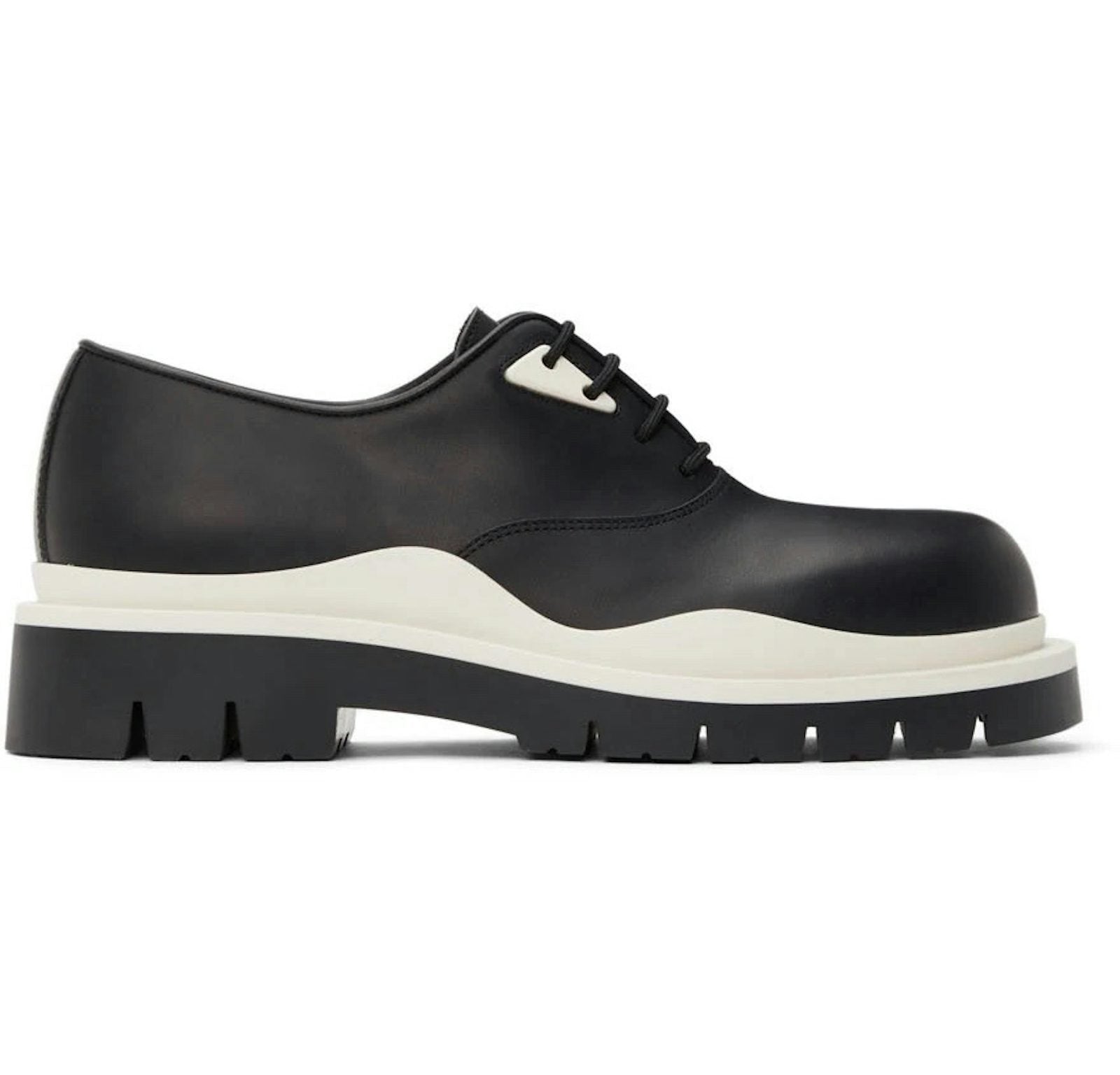 Bottega Veneta Tire Lace Up Leather Shoe Black Ivory