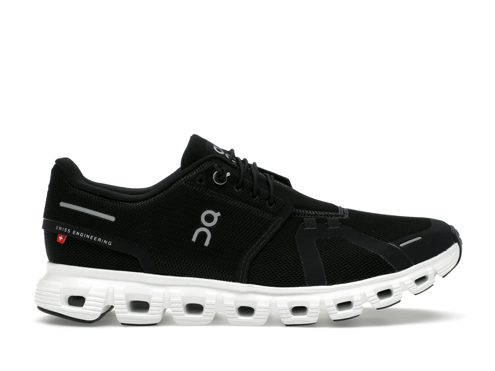 On Running Cloud 6 Black White (Women's) 0