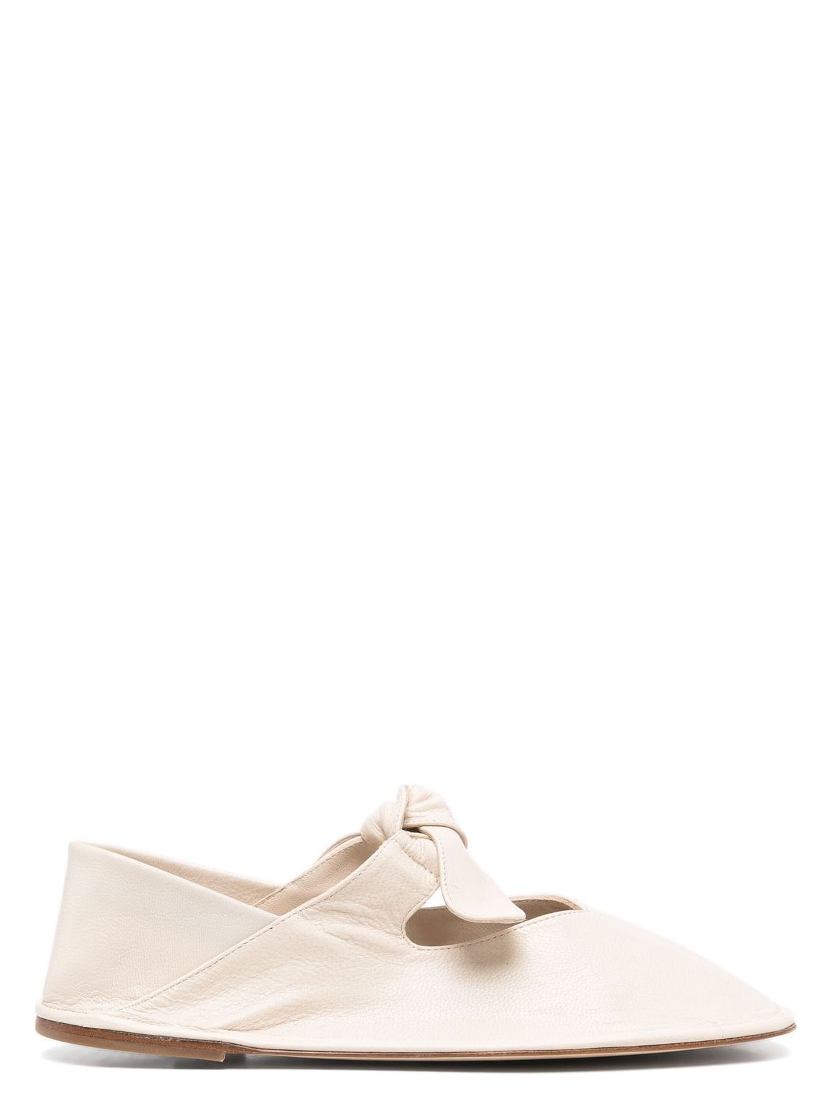 Hereu SQUARE TOE PUMP WITH BOW DETAIL